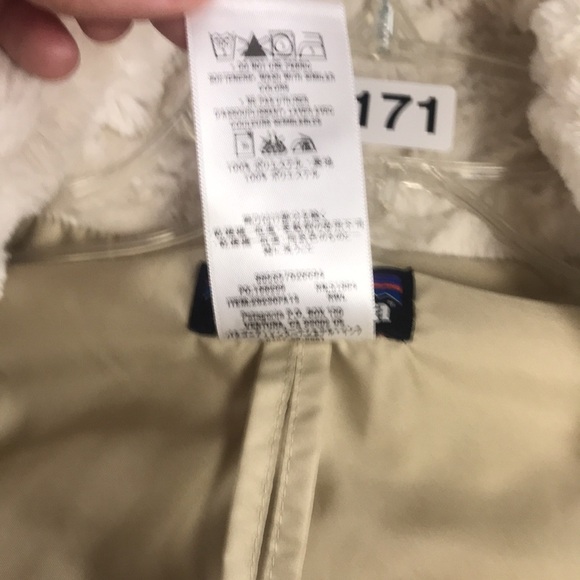 Patagonia Pelage Faux Fur Jacket/Coat - Picture 8 of 8